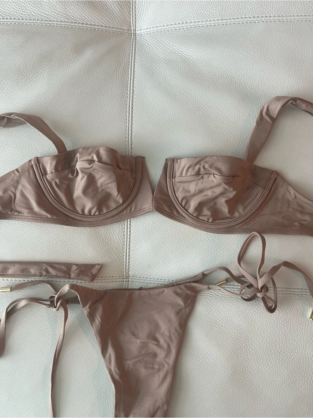 Monday Swimwear underwire cups